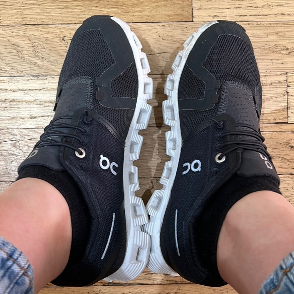 On Cloud 5 sneakers